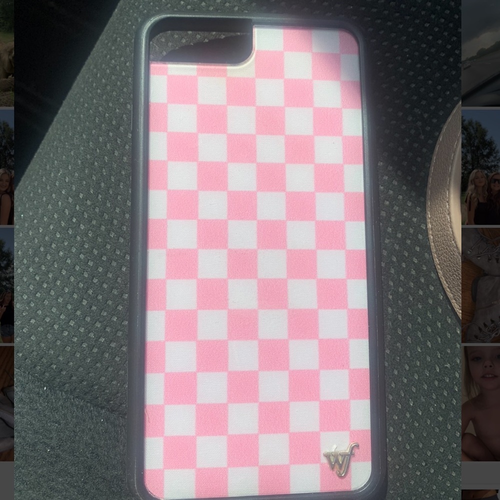 iPhone case - Picture 2 of 2